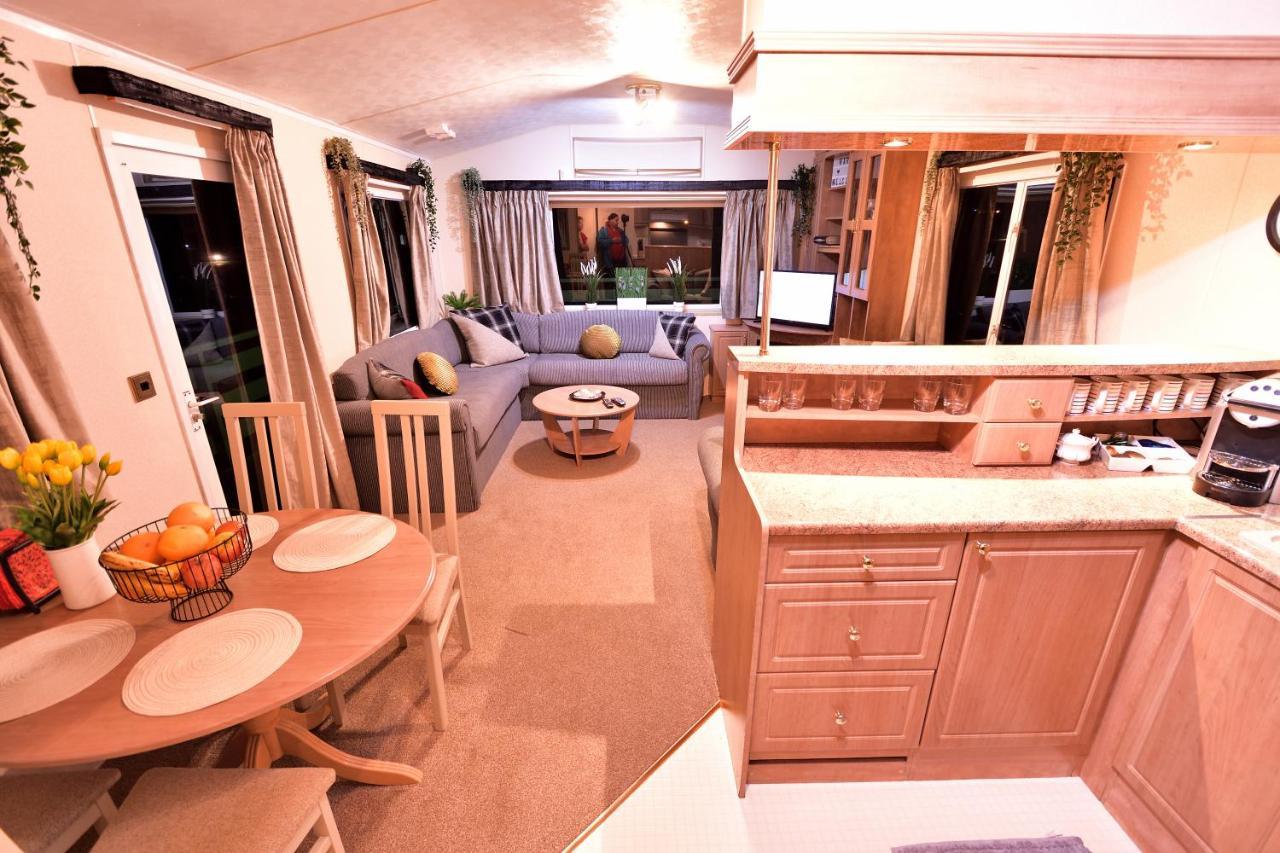 57 Peaceful Corner Caravan Balminnoch